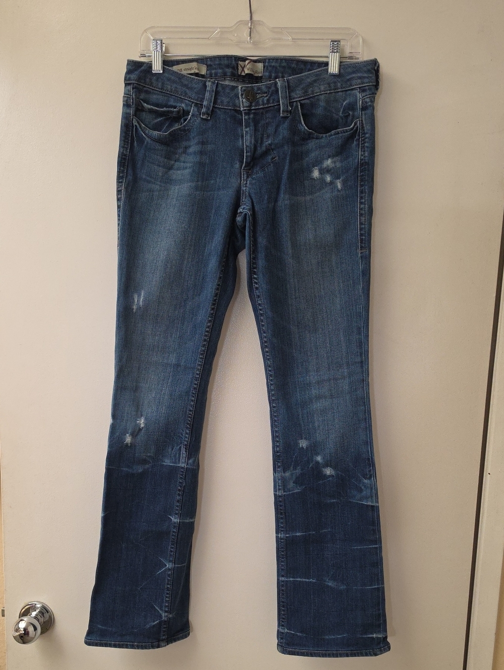 William Rast Dark Blue Bootcut Low Rise Jeans with Faded Distressing Size 29